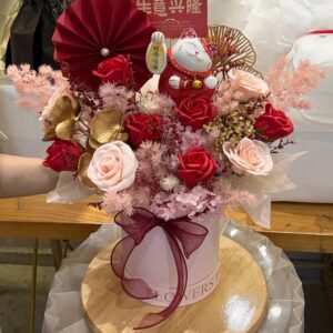 Fortune in Bloom Lucky Cat Opening Flower