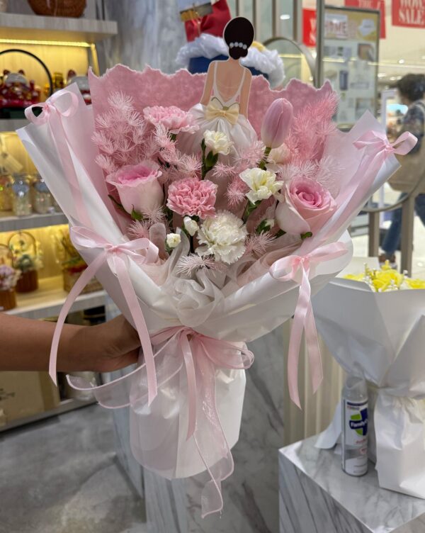 Eternal Grace (Fresh Flower)
