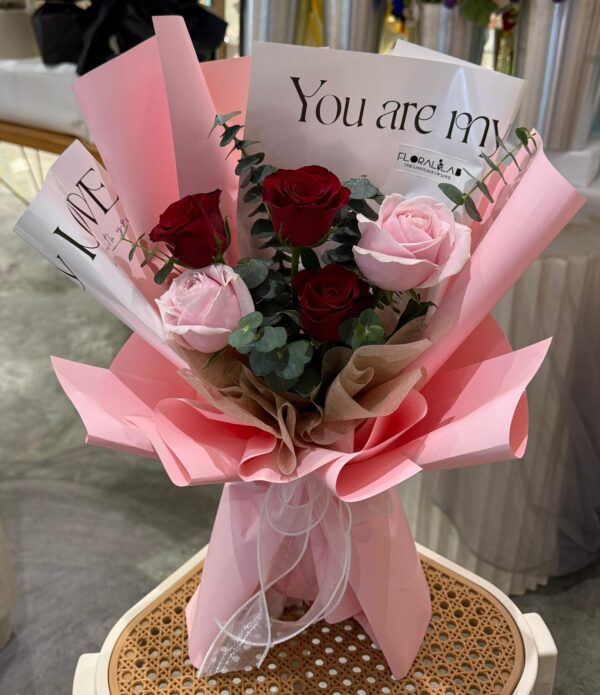 Sweetheart Symphony (Fresh Flower)
