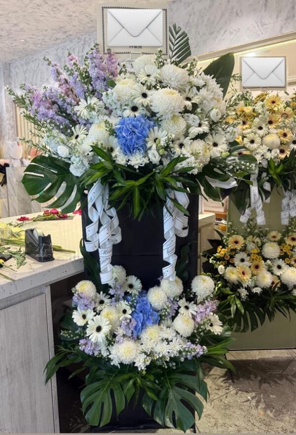 Two Layers Condolence Flower